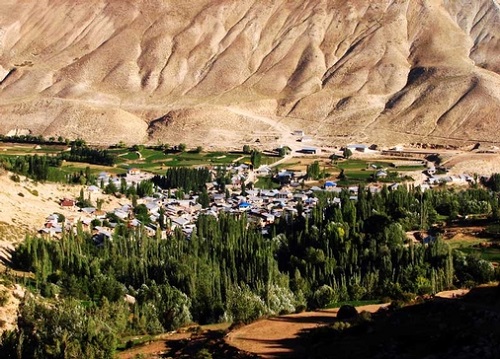 دریاچه لزور | عاشقان طبیعت ایران | روستای لزور دریاچه‌ای در دل کوه