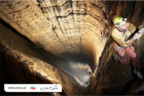 لوازم غارنوردی | عاشقان طبیعت ایران | آشنایی با تجهیزات و لوازم غارنوردی