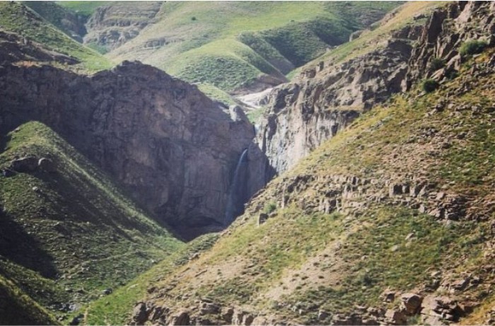 آبشار خور | عاشقان طبیعت ایران | فرود از آبشار خور | پیست اسکی خور