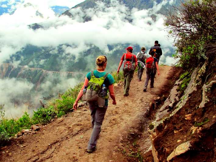 مراحل کوهنوردی عاشقان طبیعت ایران به سمت حرفه ای شدن و تجربیات تازه