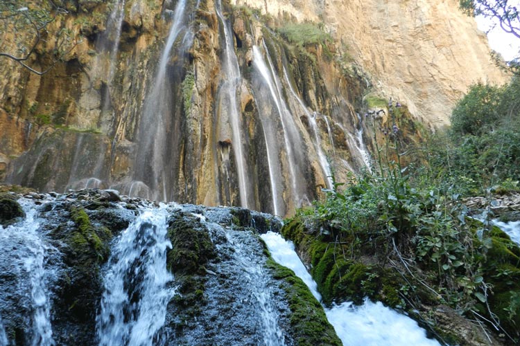 آبشارهای ایران | عاشقان طبیعت ایران | طبقه‌بندی آبشارها | انواع آبشار