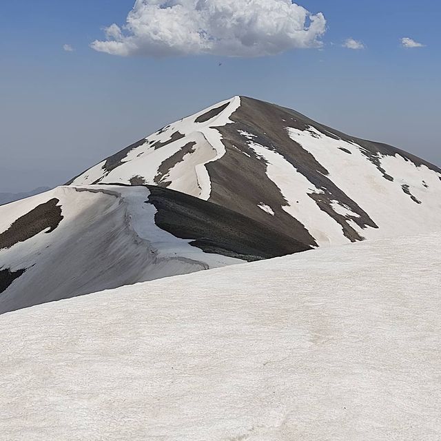 قله مهرچال | عاشقان طبیعت ایران | صعود به قله مهرچال از روستای امامه