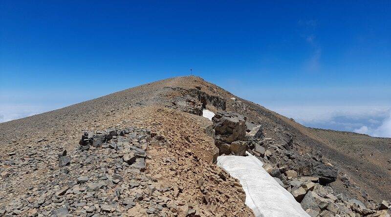 قله وروشت | عاشقان طبیعت ایران | کوه دهلا | صعود به قله وره وشت