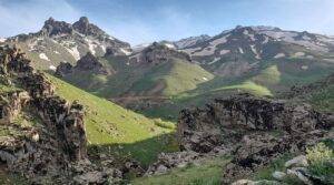 قله زلیخا | عاشقان طبیعت ایران | قولی زلیخا | بام استان کردستان | چهل چشمه